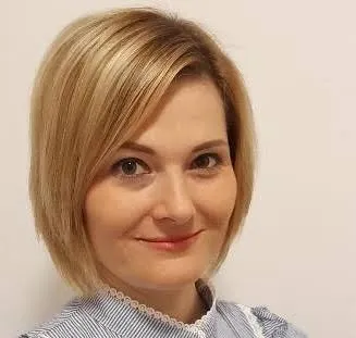 Dr. Resperger Viktória